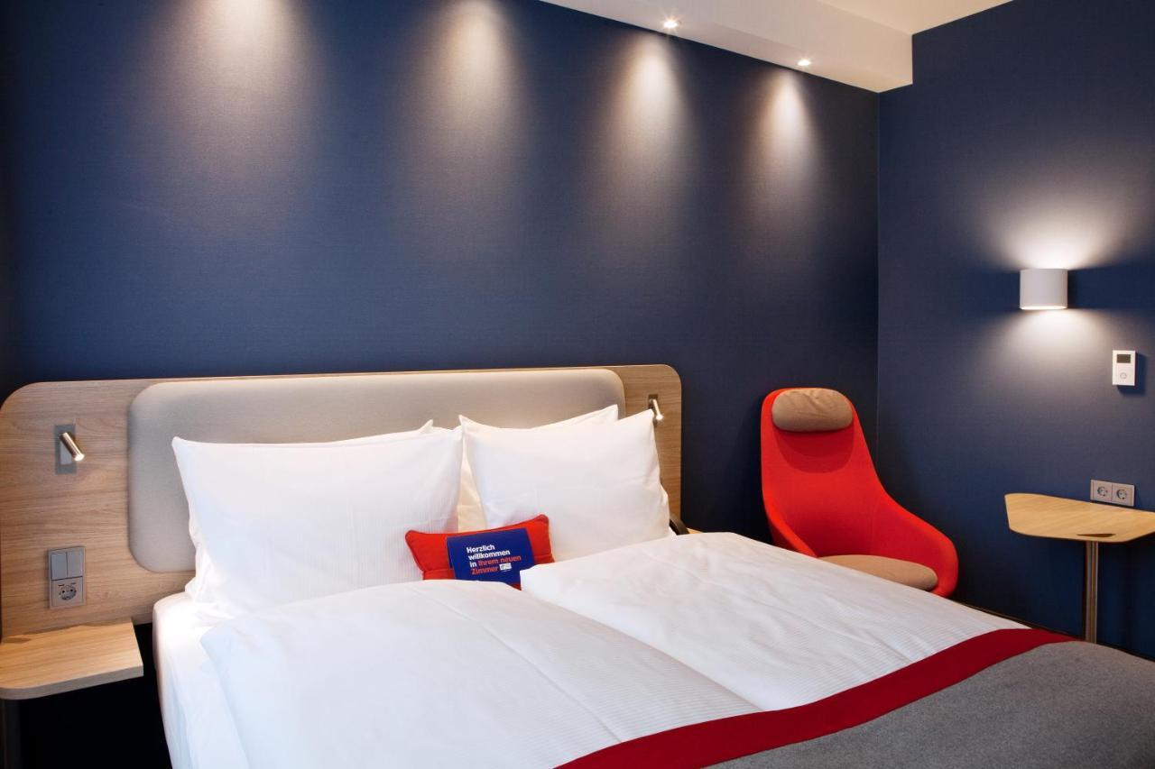 Holiday Inn Express - Goeppingen By Ihg Eksteriør bilde