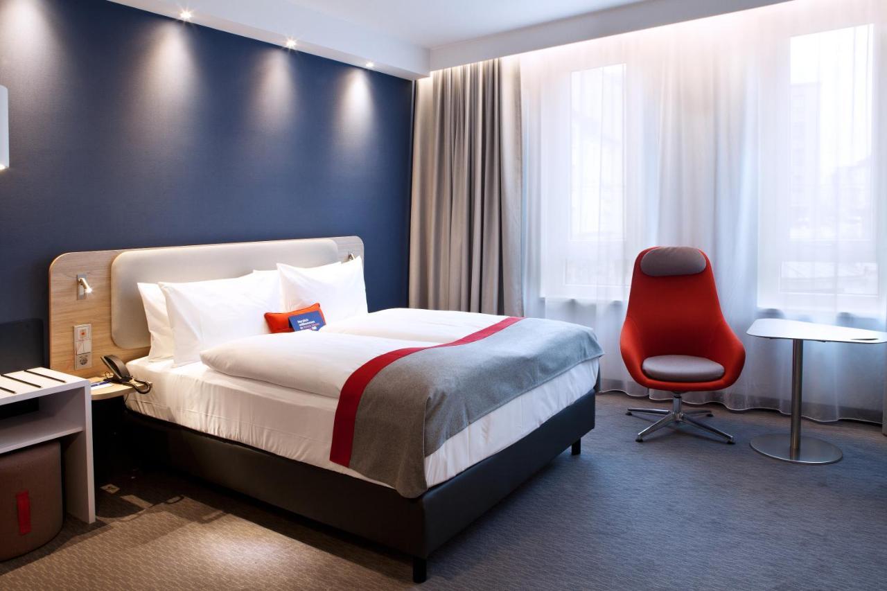 Holiday Inn Express - Goeppingen By Ihg Eksteriør bilde