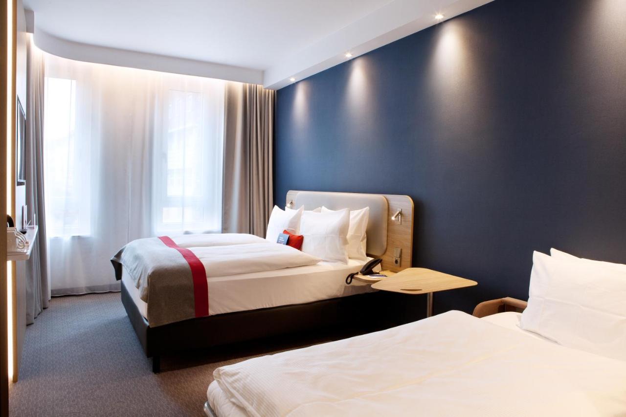 Holiday Inn Express - Goeppingen By Ihg Eksteriør bilde