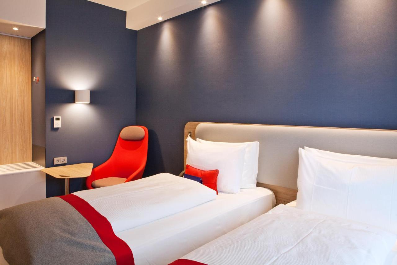 Holiday Inn Express - Goeppingen By Ihg Eksteriør bilde