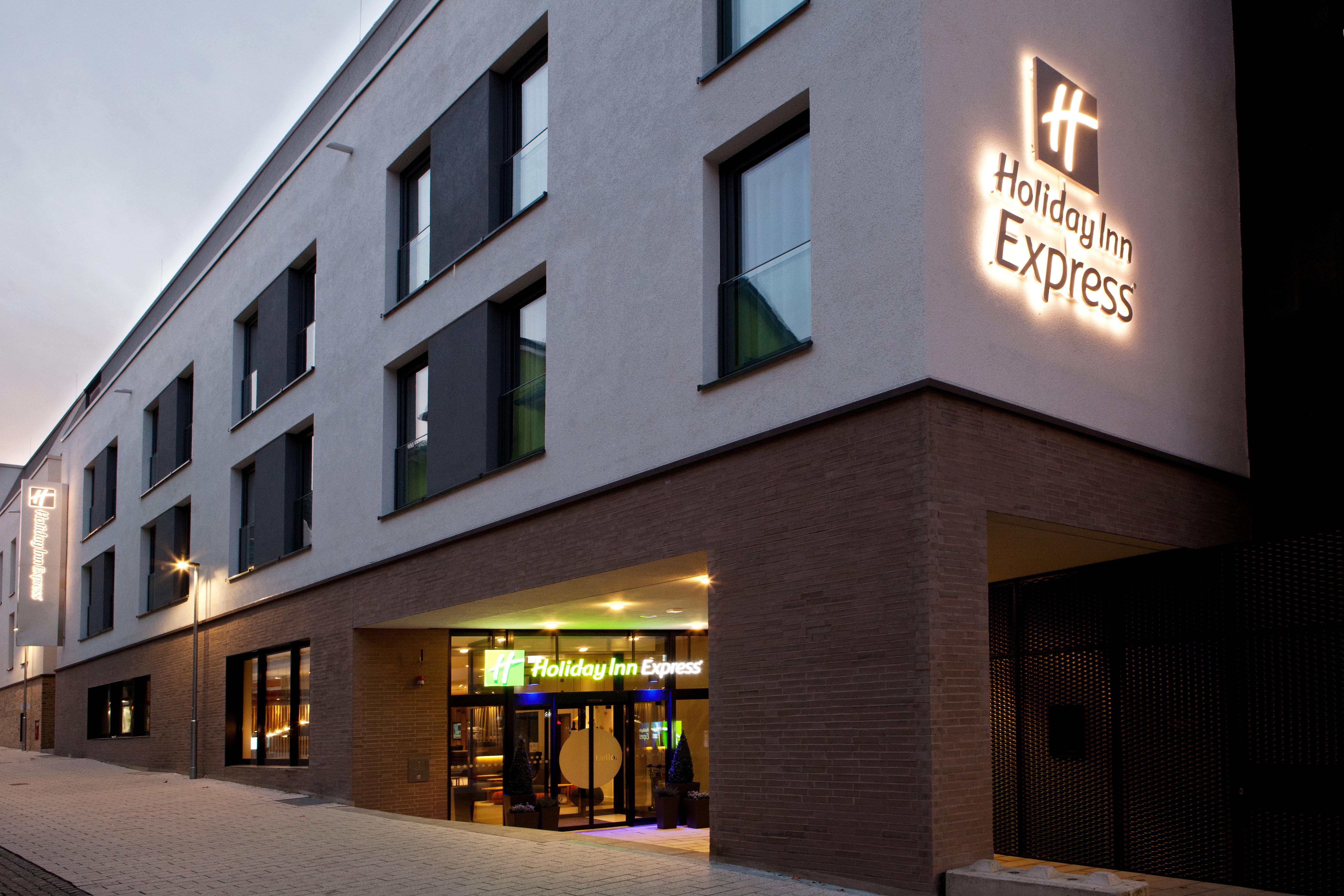 Holiday Inn Express - Goeppingen By Ihg Eksteriør bilde